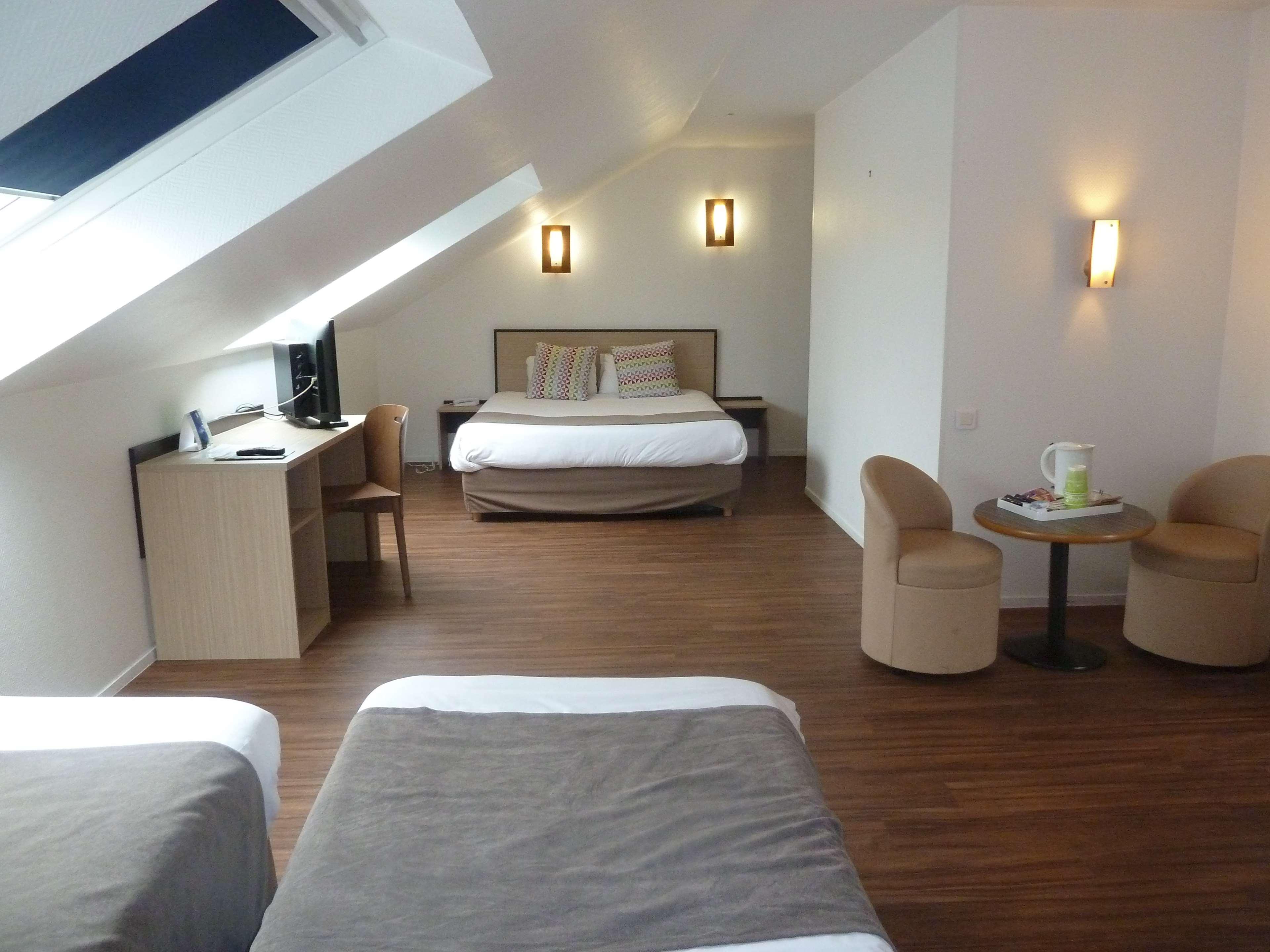 Campanile Le Mans Est Hotel Kültér fotó